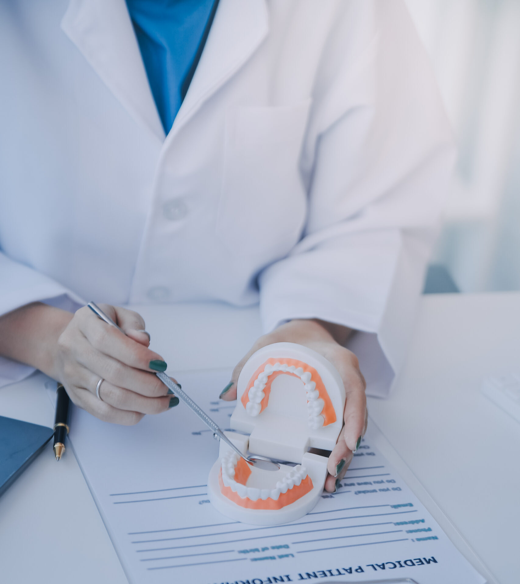 AdobeStock 774308707 scaled e1759916344162 - Seattle Dental Studio